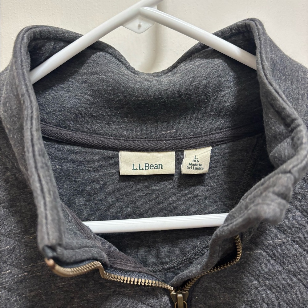 LL Bean Women's Quilted Quarter-Zip Pullover - Picture 2 of 3